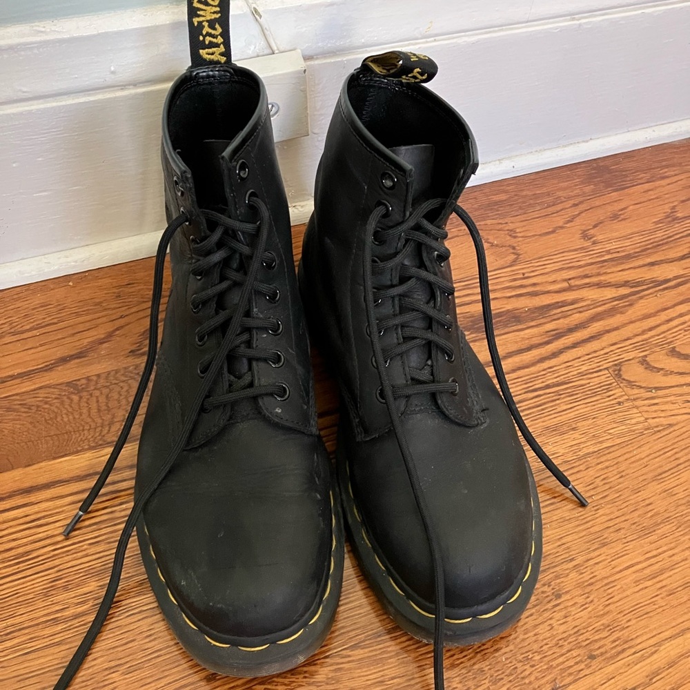 Classic black dr. martens, US women’s 8, nearly perfect condition!!